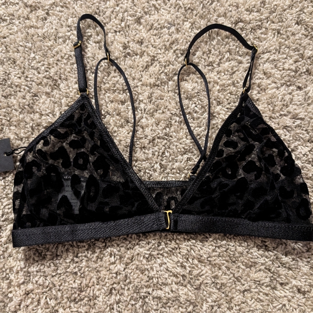 Le petit trou bralette